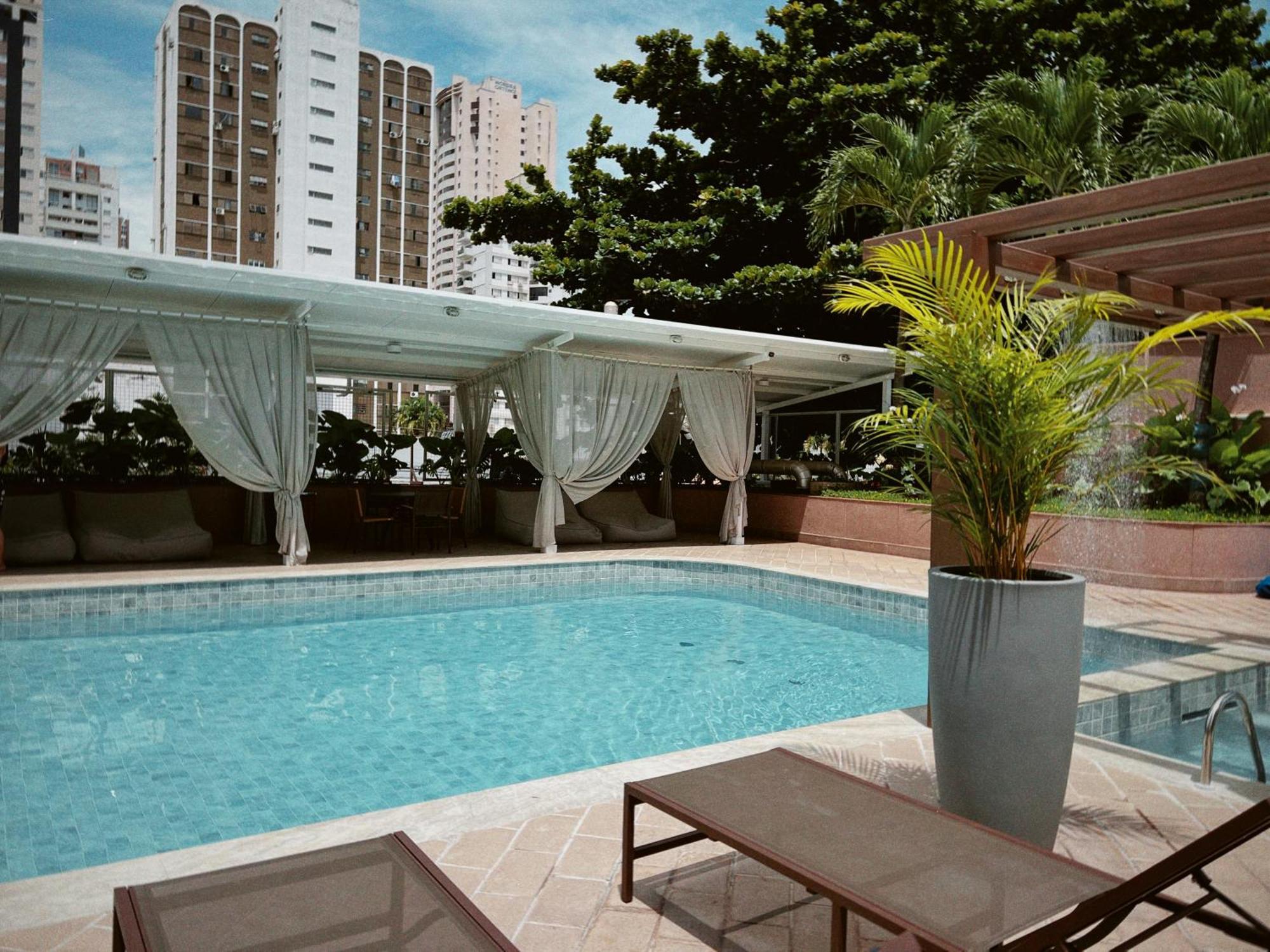 Castro'S Park Hotel Гояния Экстерьер фото