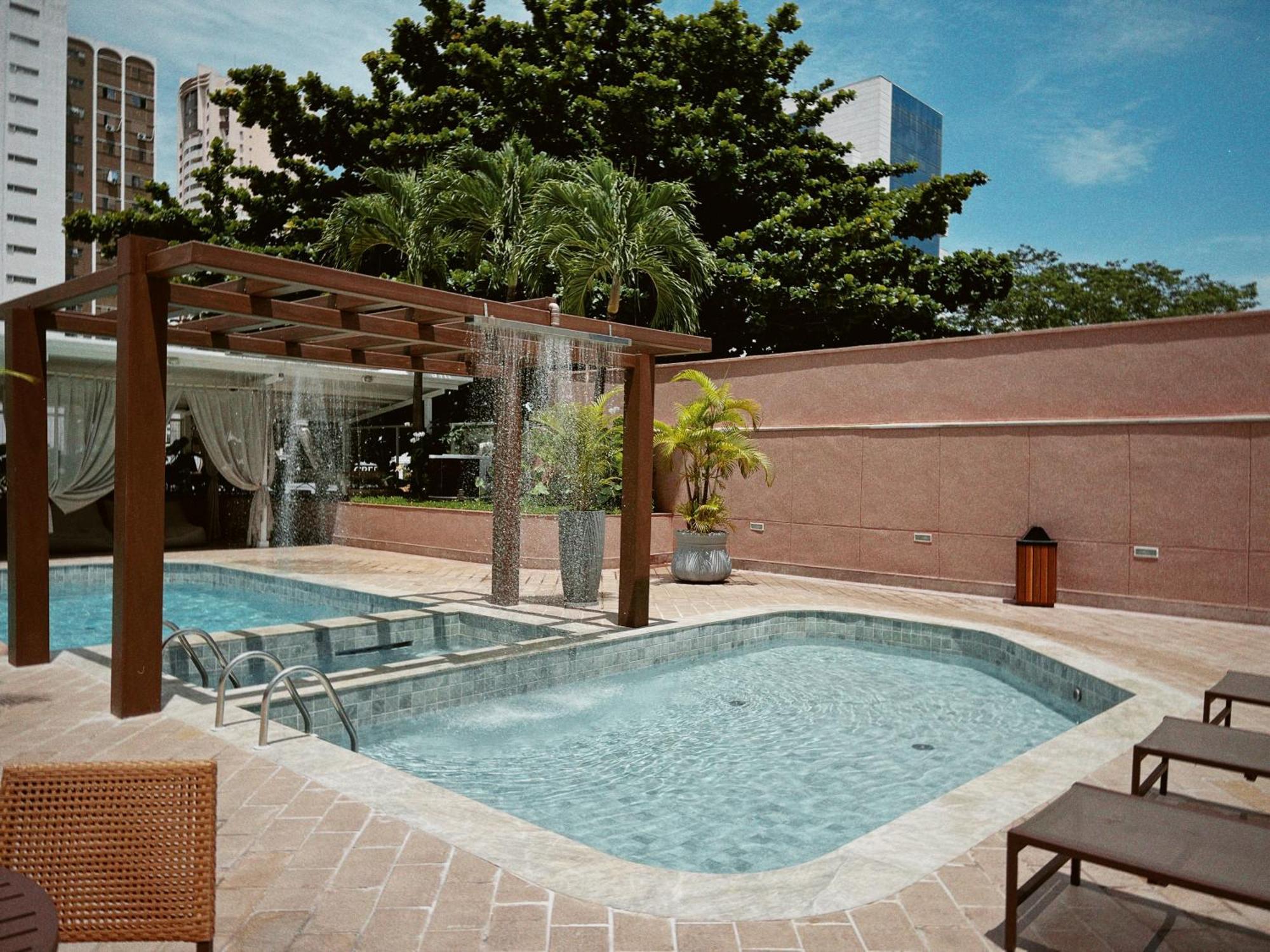 Castro'S Park Hotel Гояния Экстерьер фото